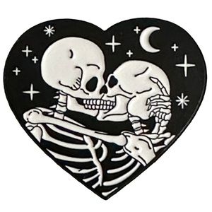 Pin 1.25” Heart Skeletons Kissing Enamel Brooch Valentine’s Day